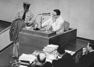 De-Nur testimonia al processo